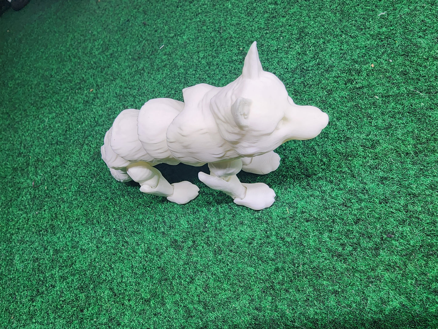 Wolf articulating figurine