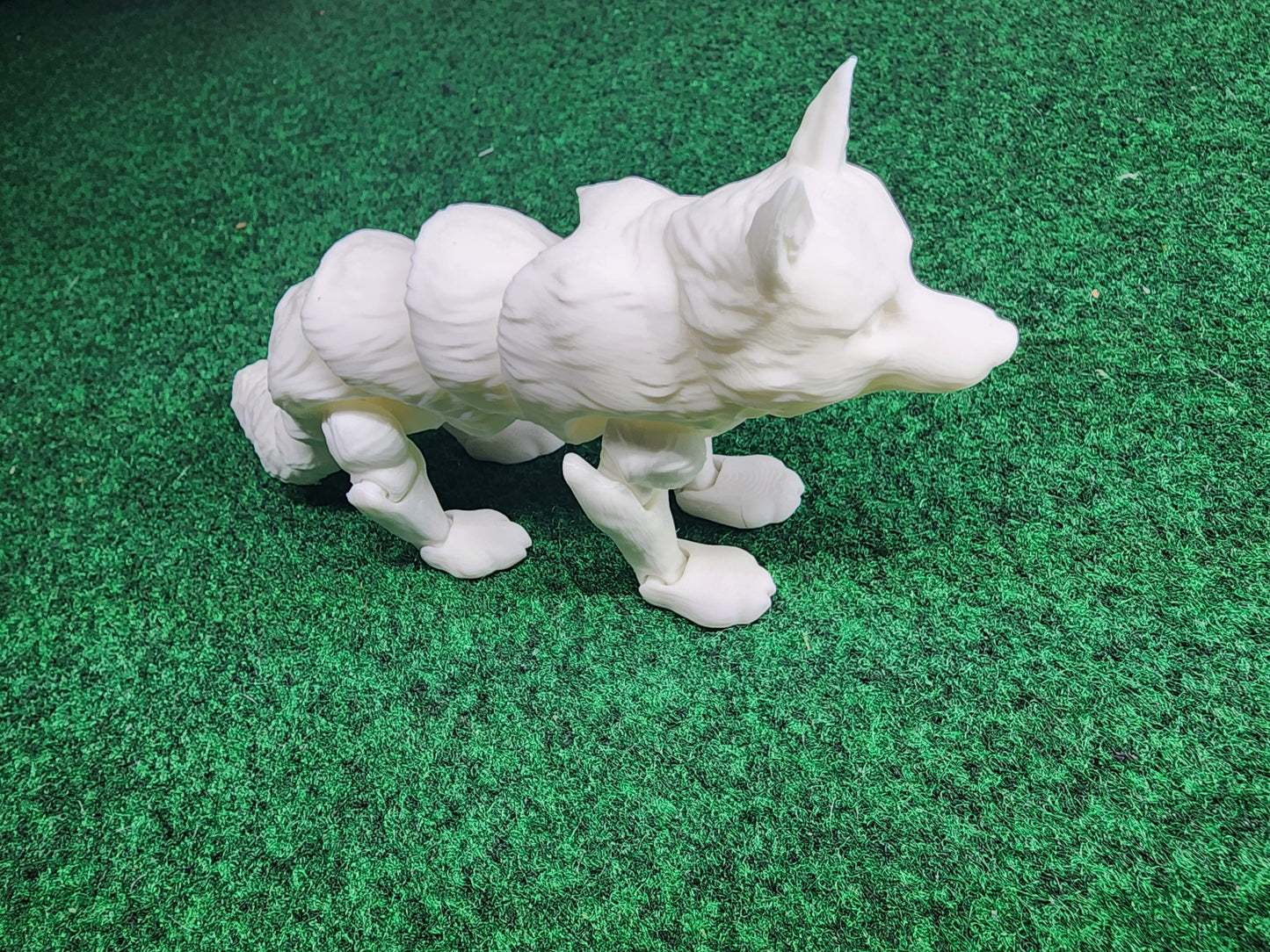Wolf articulating figurine