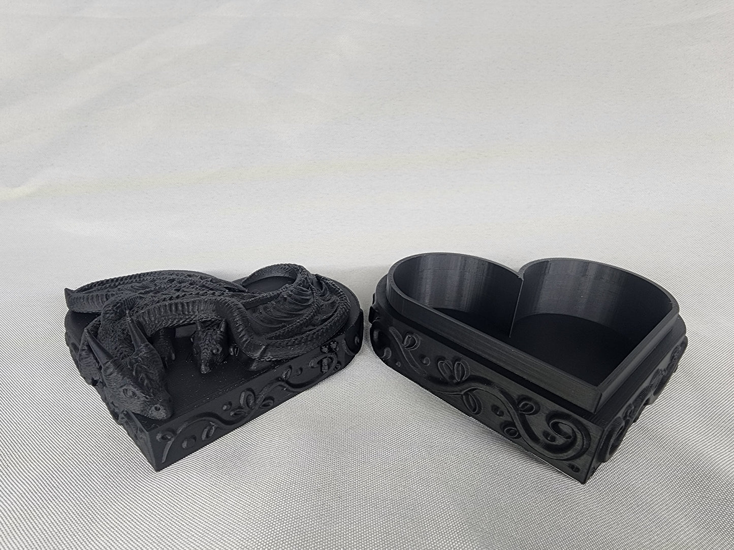Heart-shaped Dragon box Mother's edition
