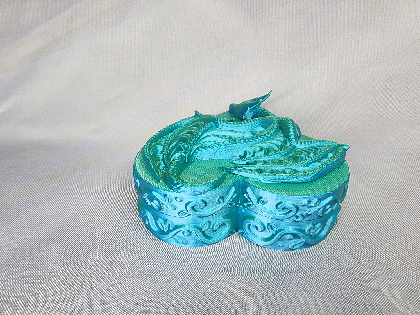 Heart-shaped Dragon box Mother's edition
