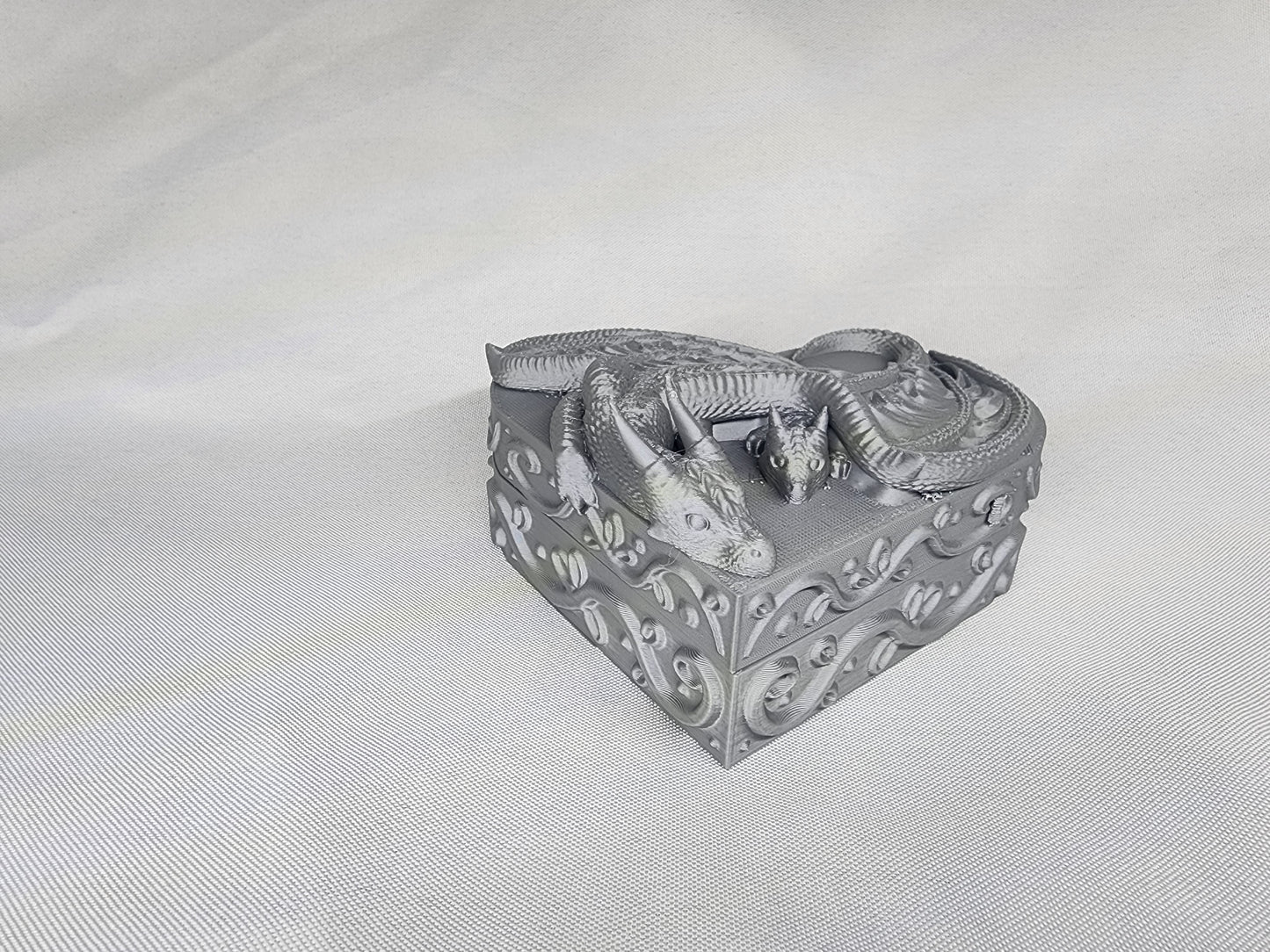 Heart-shaped Dragon box Mother's edition