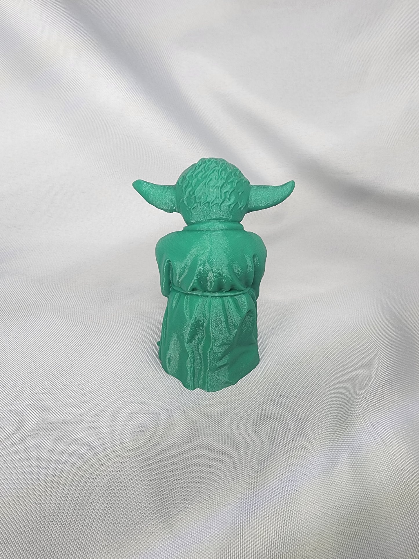 Wise Alien desk statue