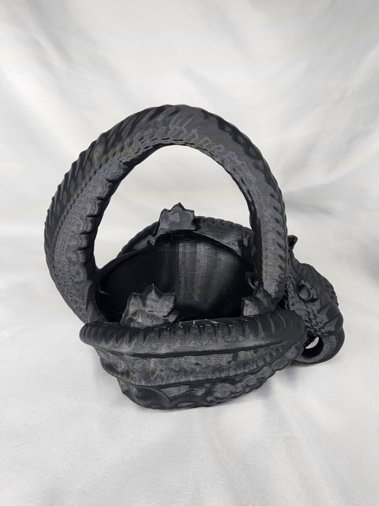 Dragon basket