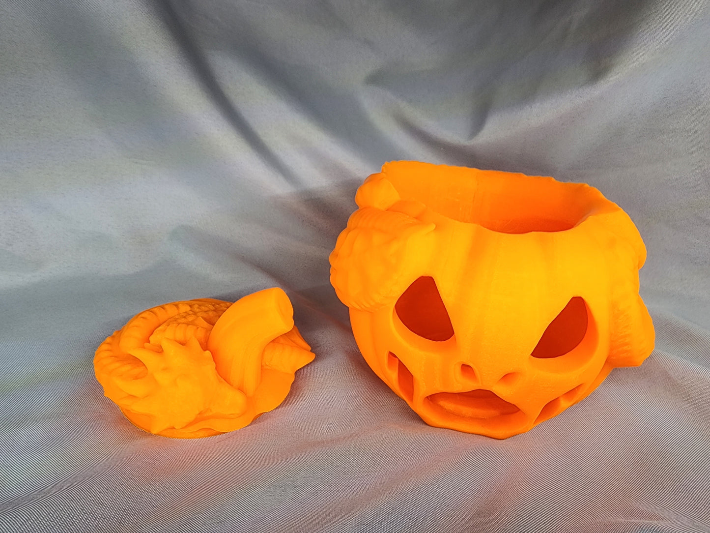Jackolantern & Dragon Halloween decoration will light up the night