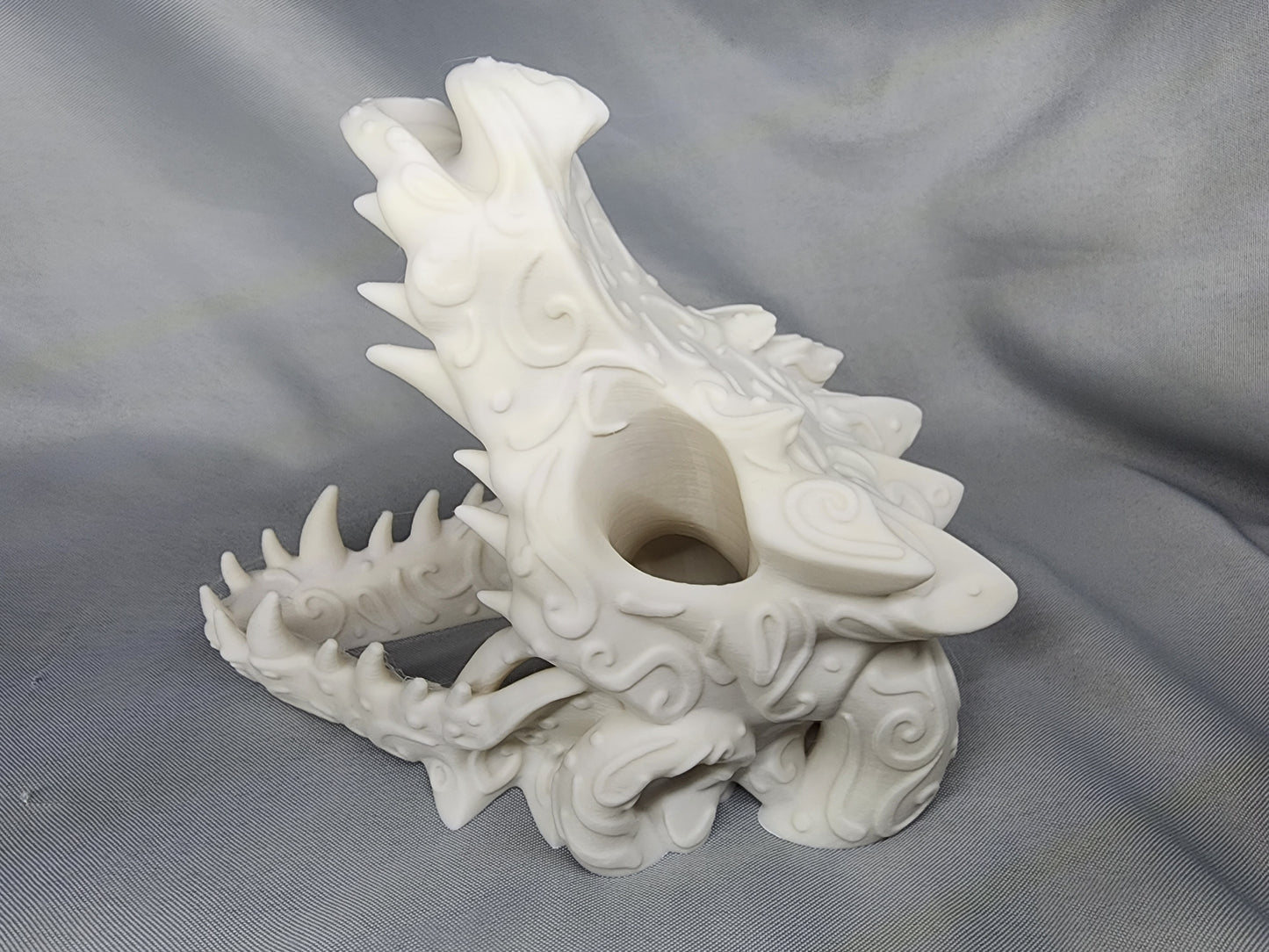 Dragon Skull Dice Tower and decoration
