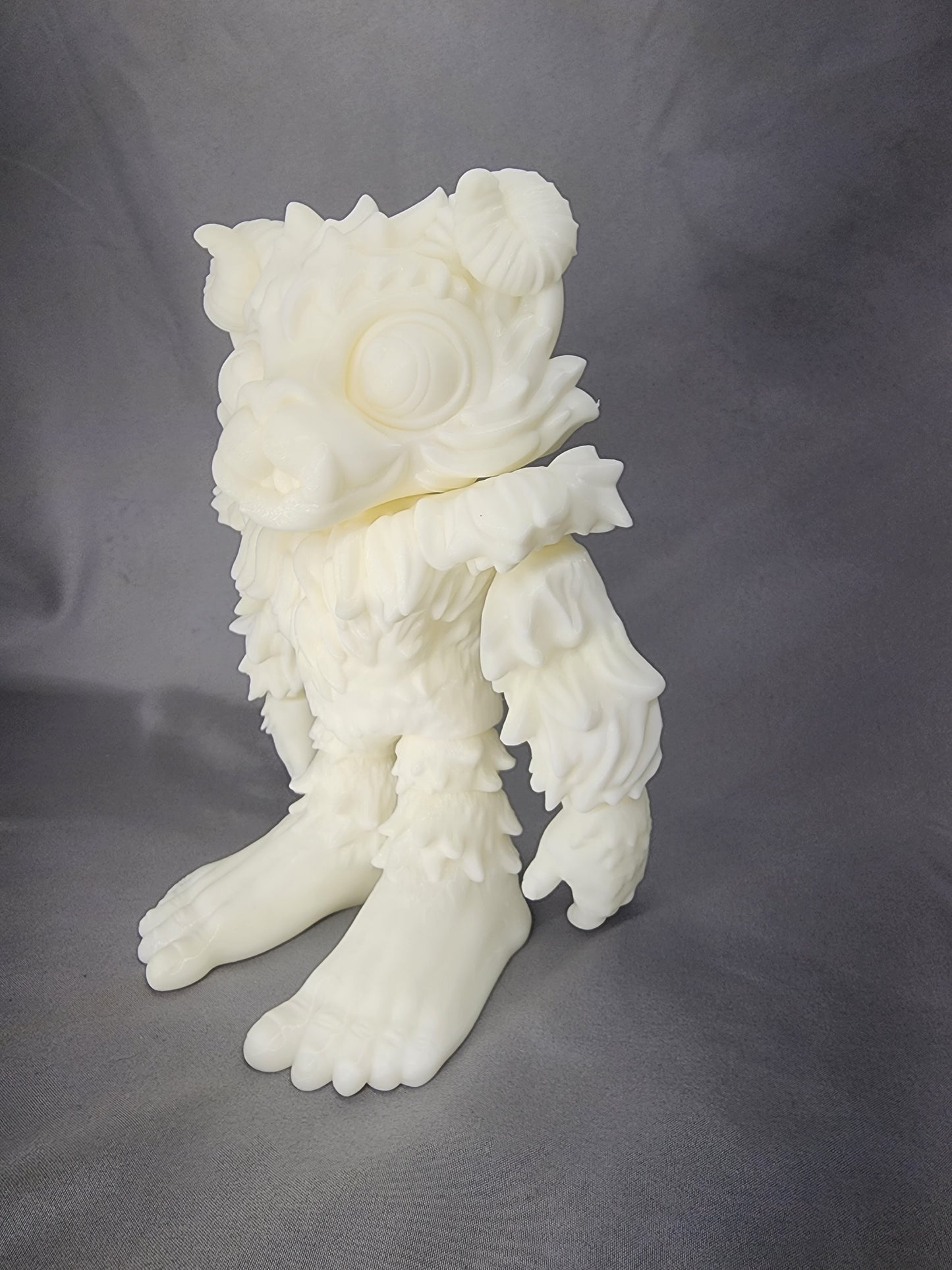 Yeti articulating figurine decoration