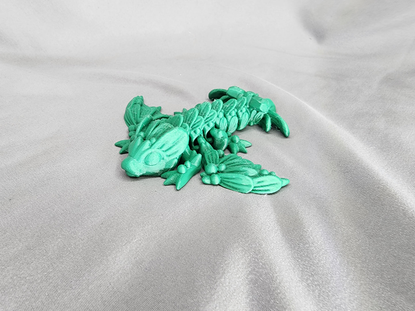 Tiny Mistletoe Dragon Wyvern articulating figurine