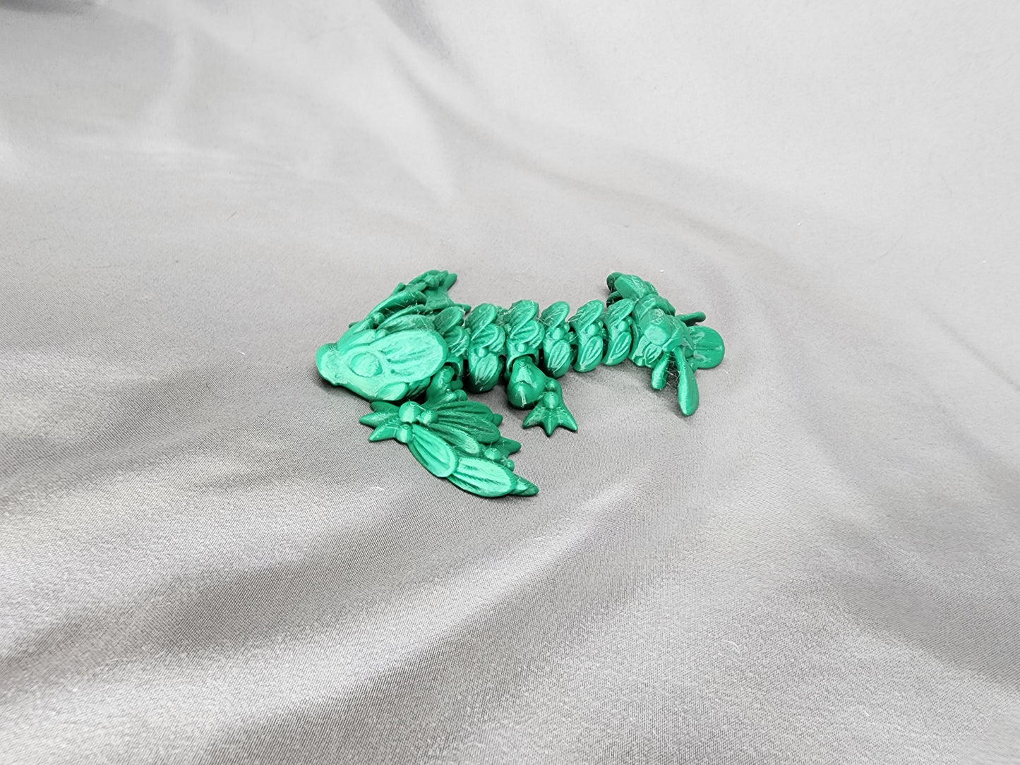 Tiny Mistletoe Dragon Wyvern articulating figurine