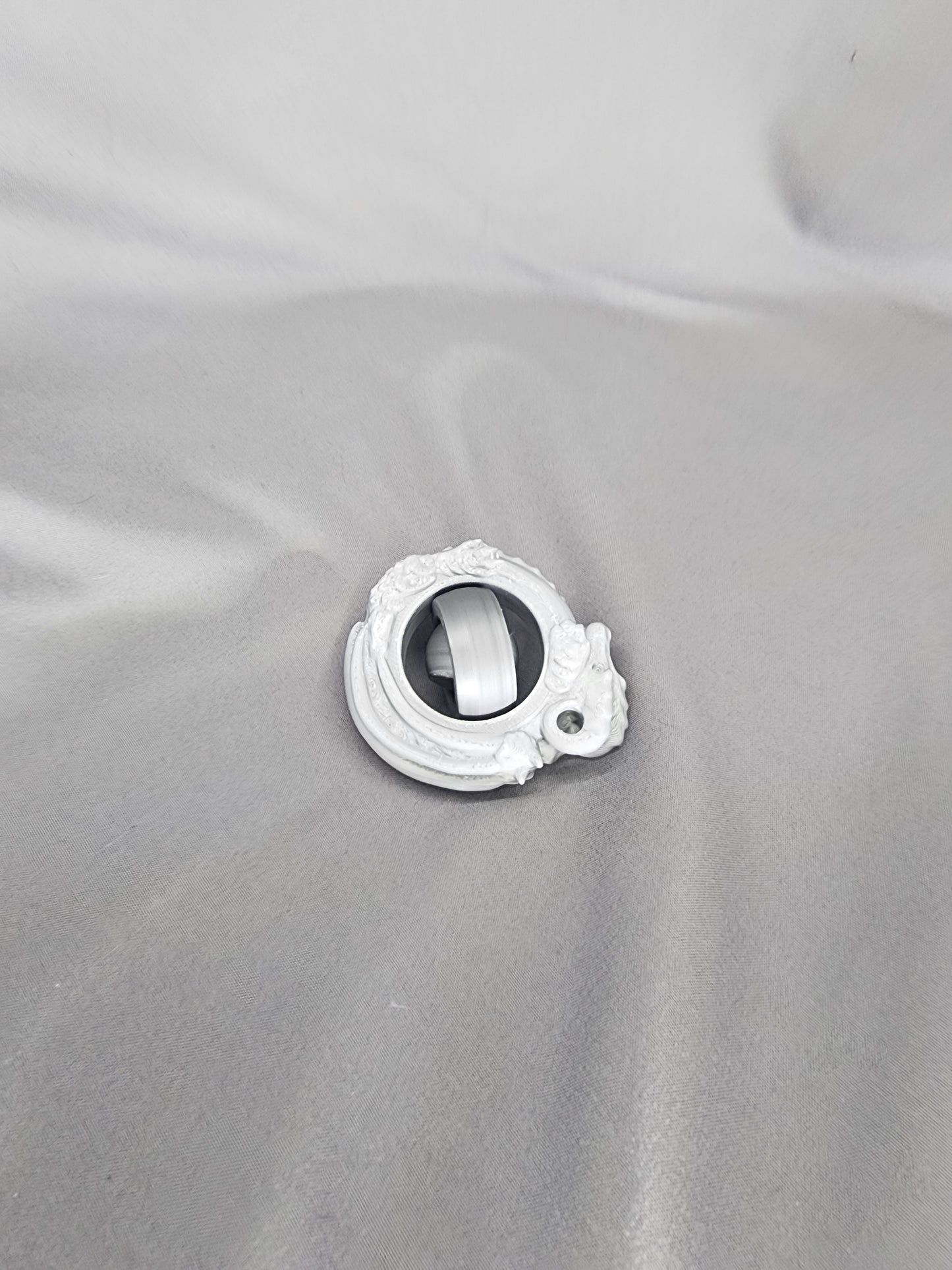 Dragon Gyroid fidget spinner