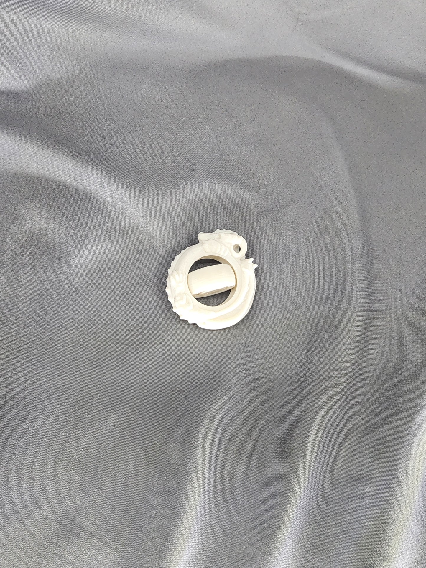 Dragon Gyroid fidget spinner