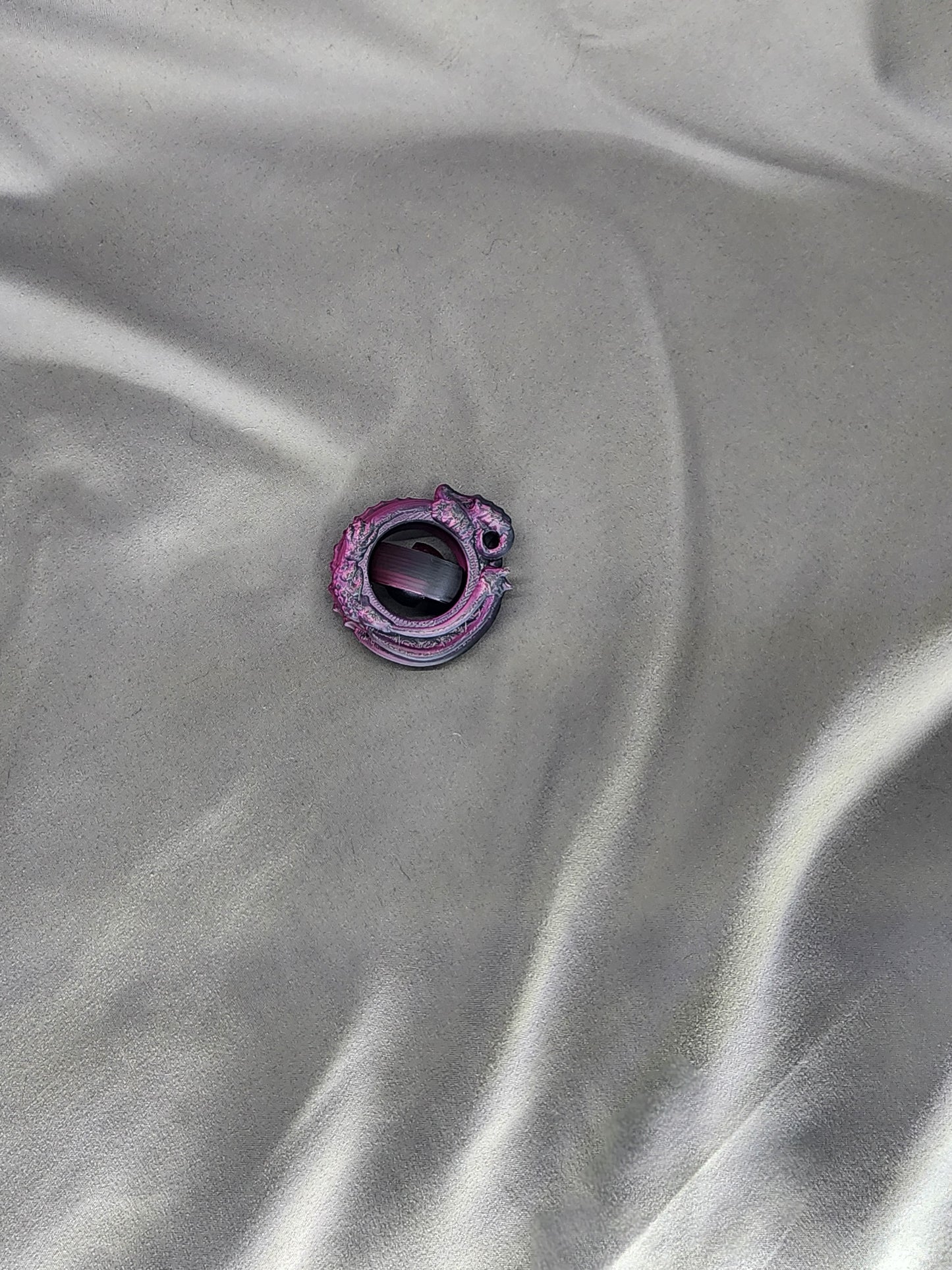 Dragon Gyroid fidget spinner