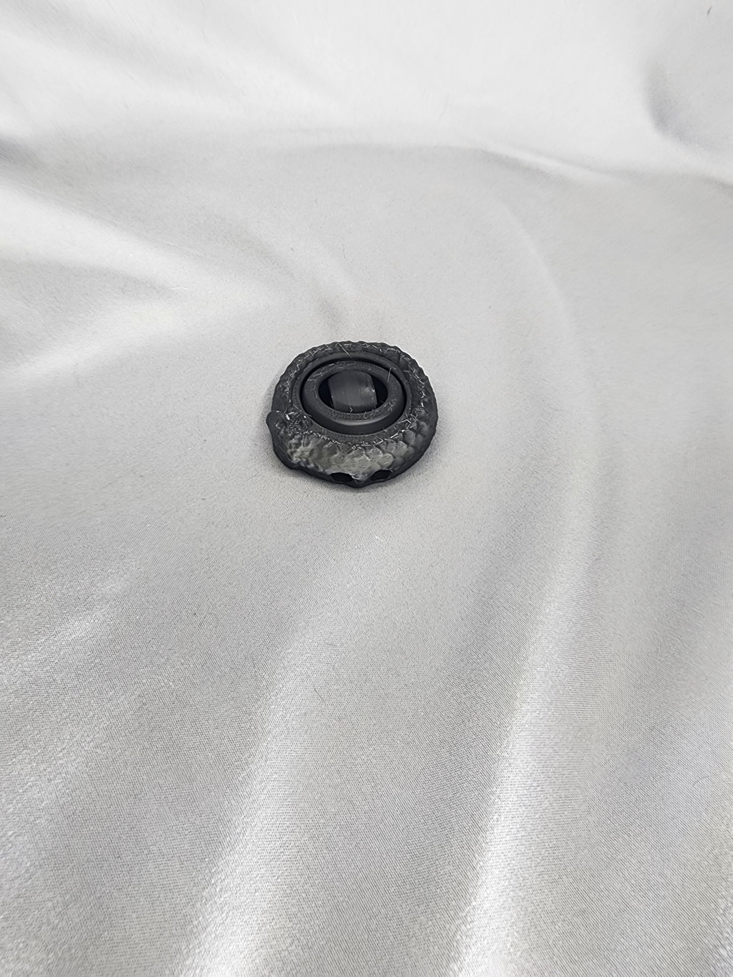 Ouroboros Gyroid fidget spinner