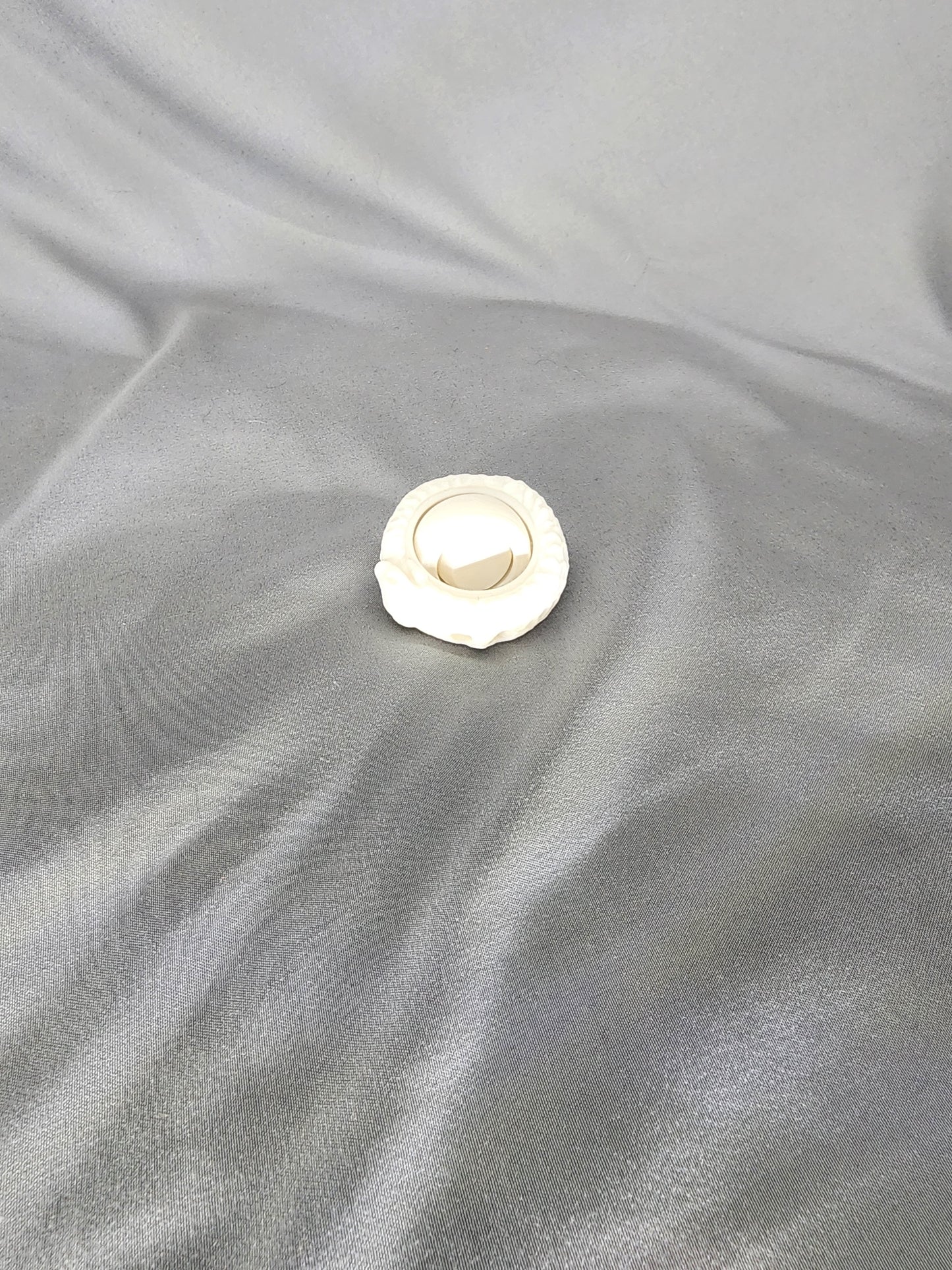 Ouroboros Gyroid fidget spinner