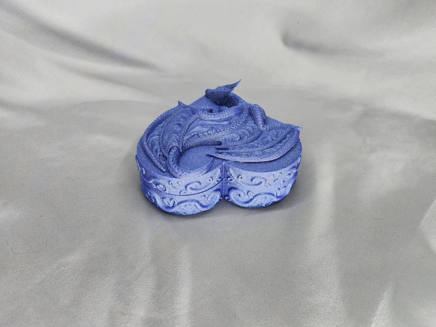 Heart-shaped Dragon box Mother's edition