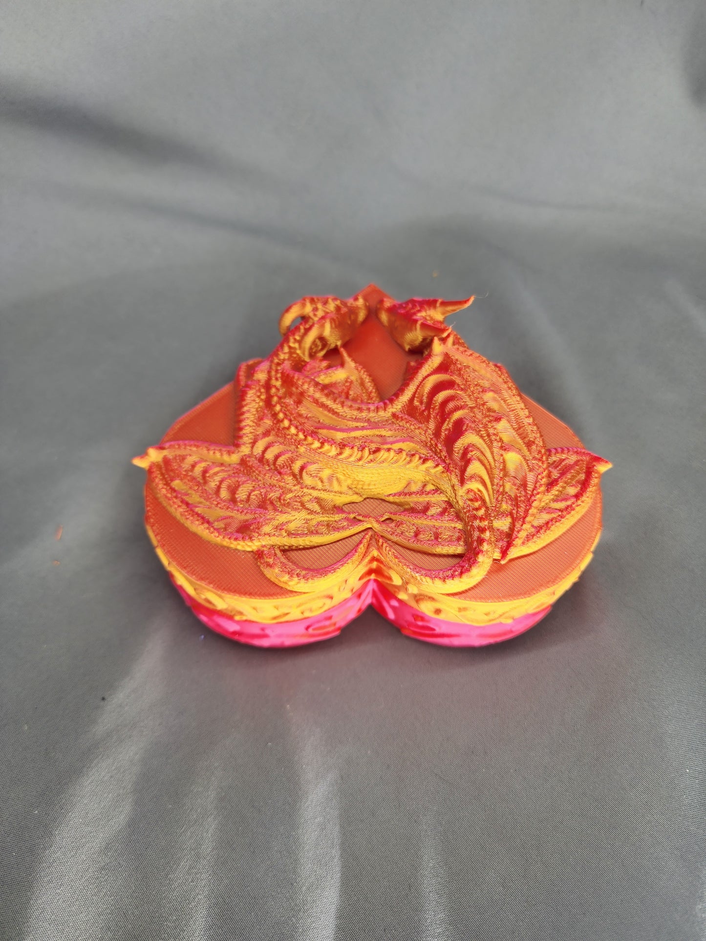 Heart-shaped Dragon box Valentine's edition