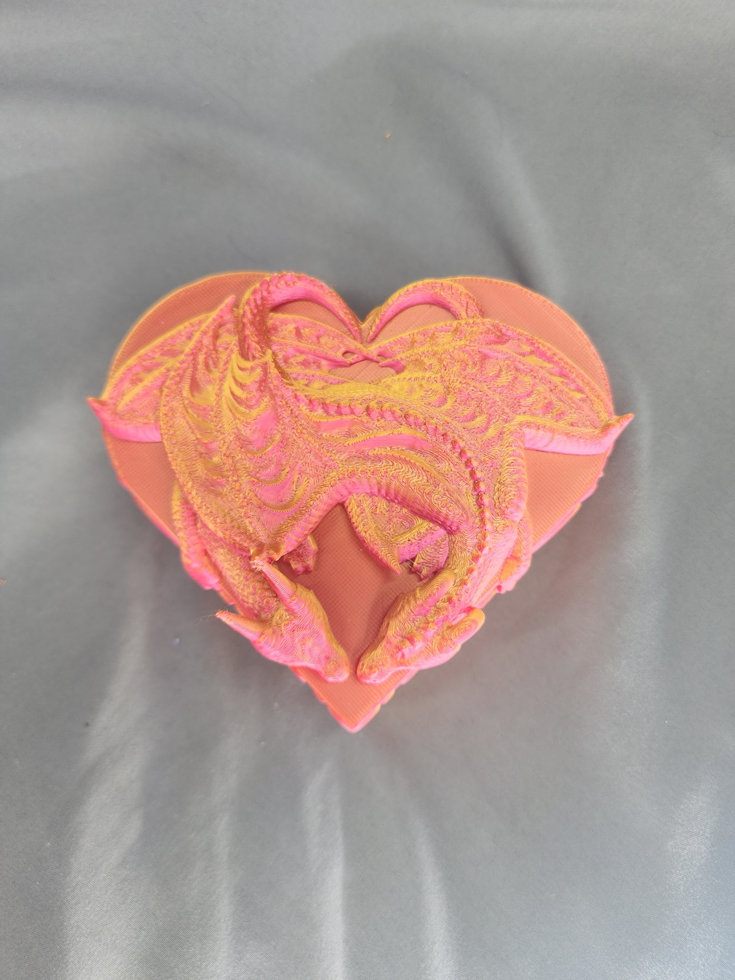 Heart-shaped Dragon box Valentine's edition