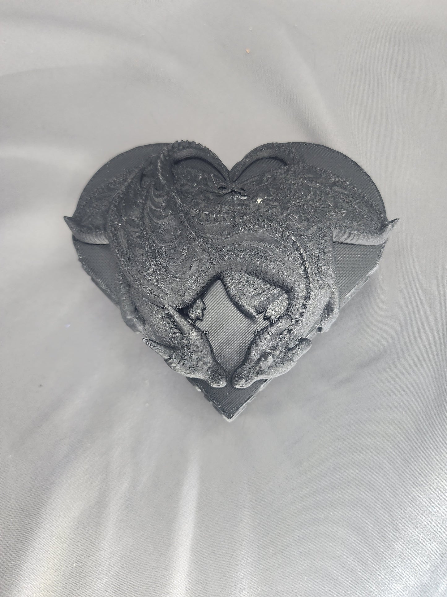 Heart-shaped Dragon box Valentine's edition