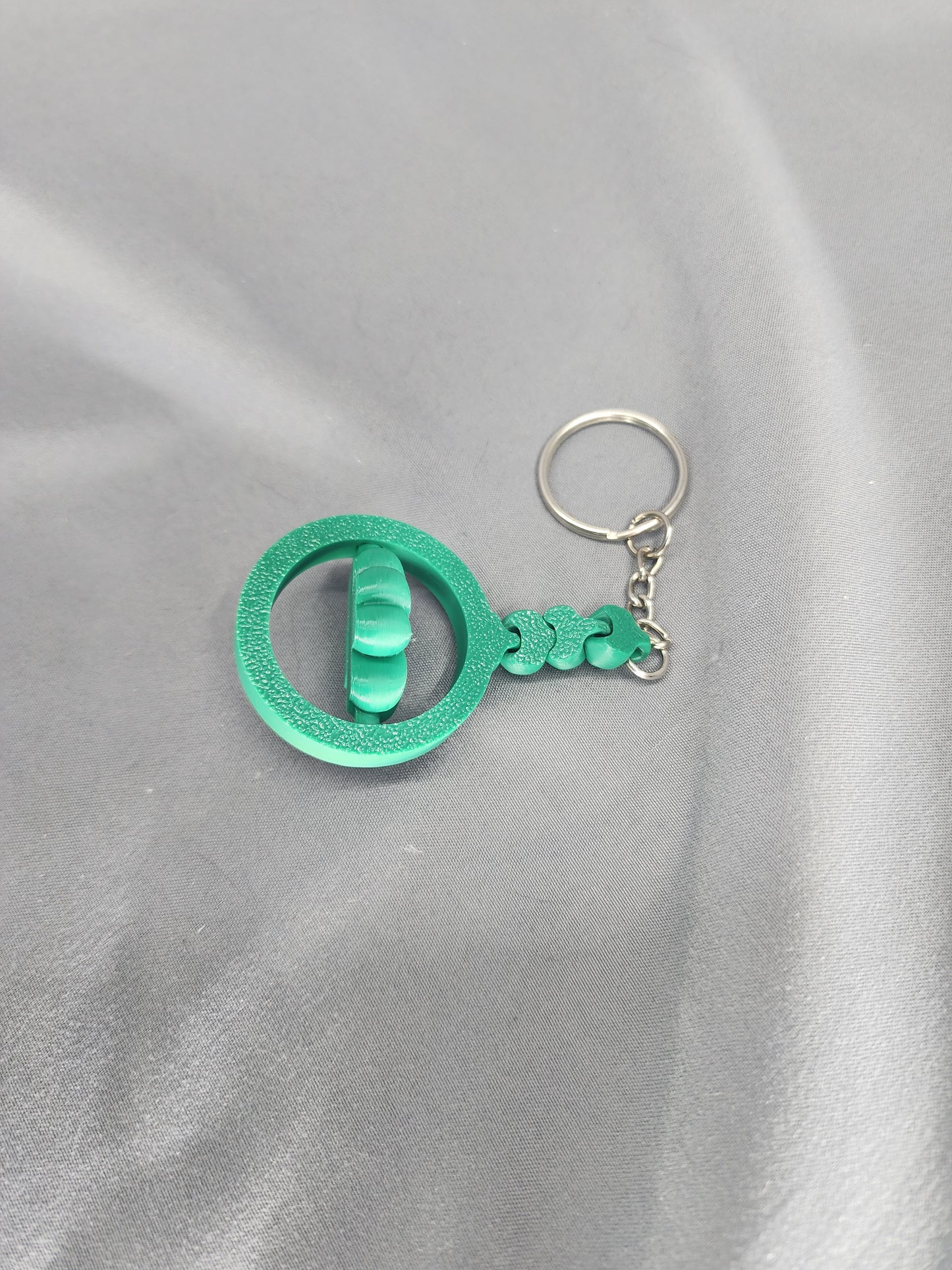 4 Leaf Clover spinning keychain