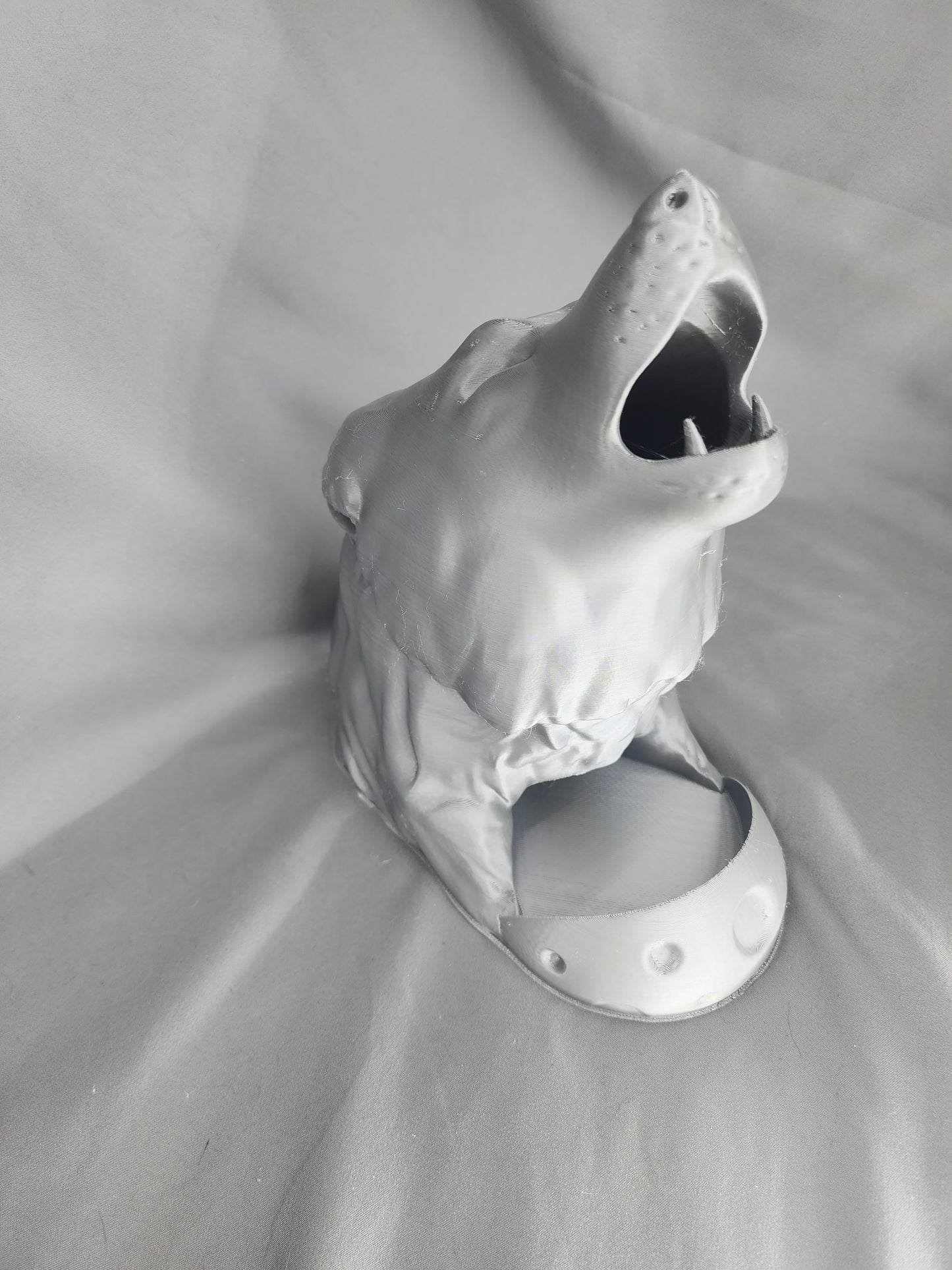 Wolf Head Howling Dice Tower
