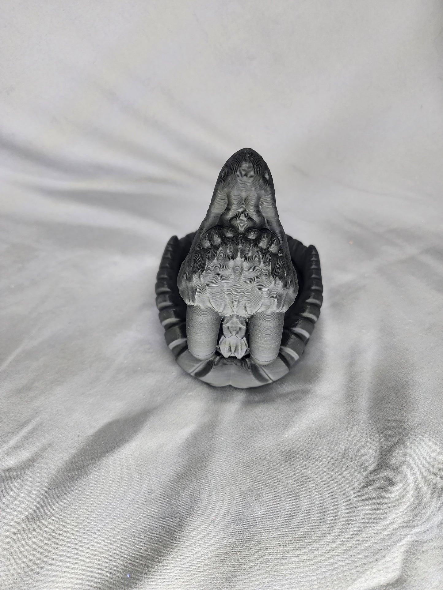 Mini Dragon Head Dice Tower