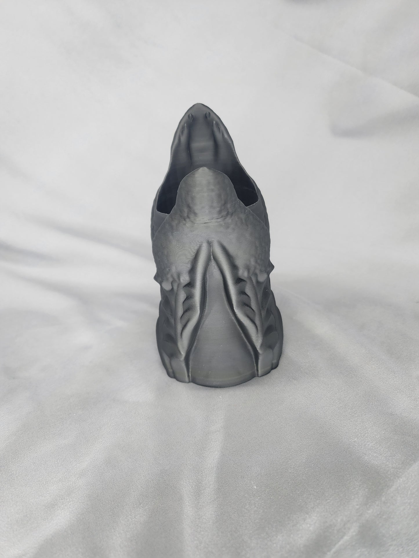 Dragon Head Pencil Holder Cup will keep your pens, pencils, etc. safe and in style on your desk at home or office