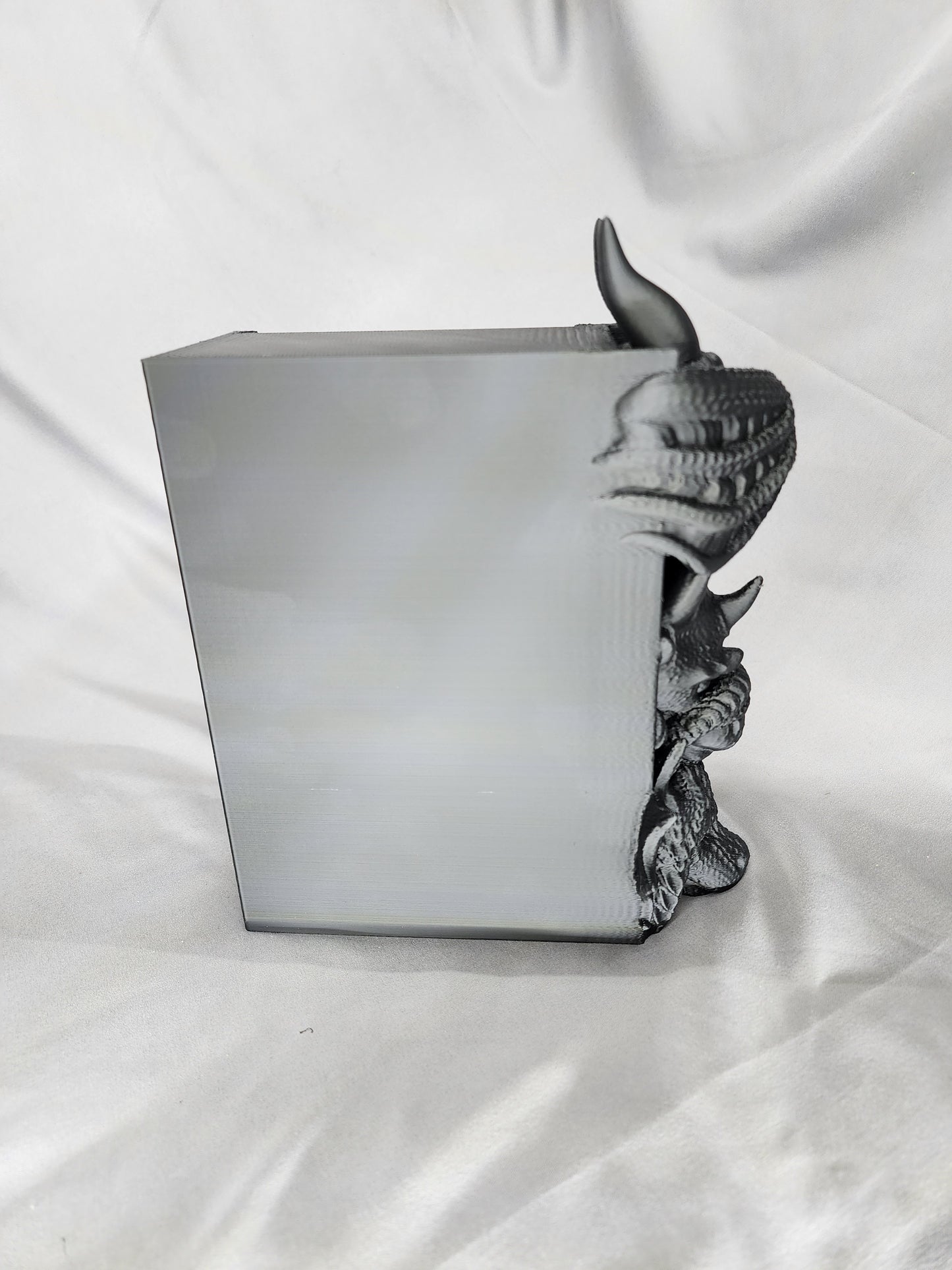 Dragon Book Nook - Hear No Evil, Speak No Evil, See No Evil