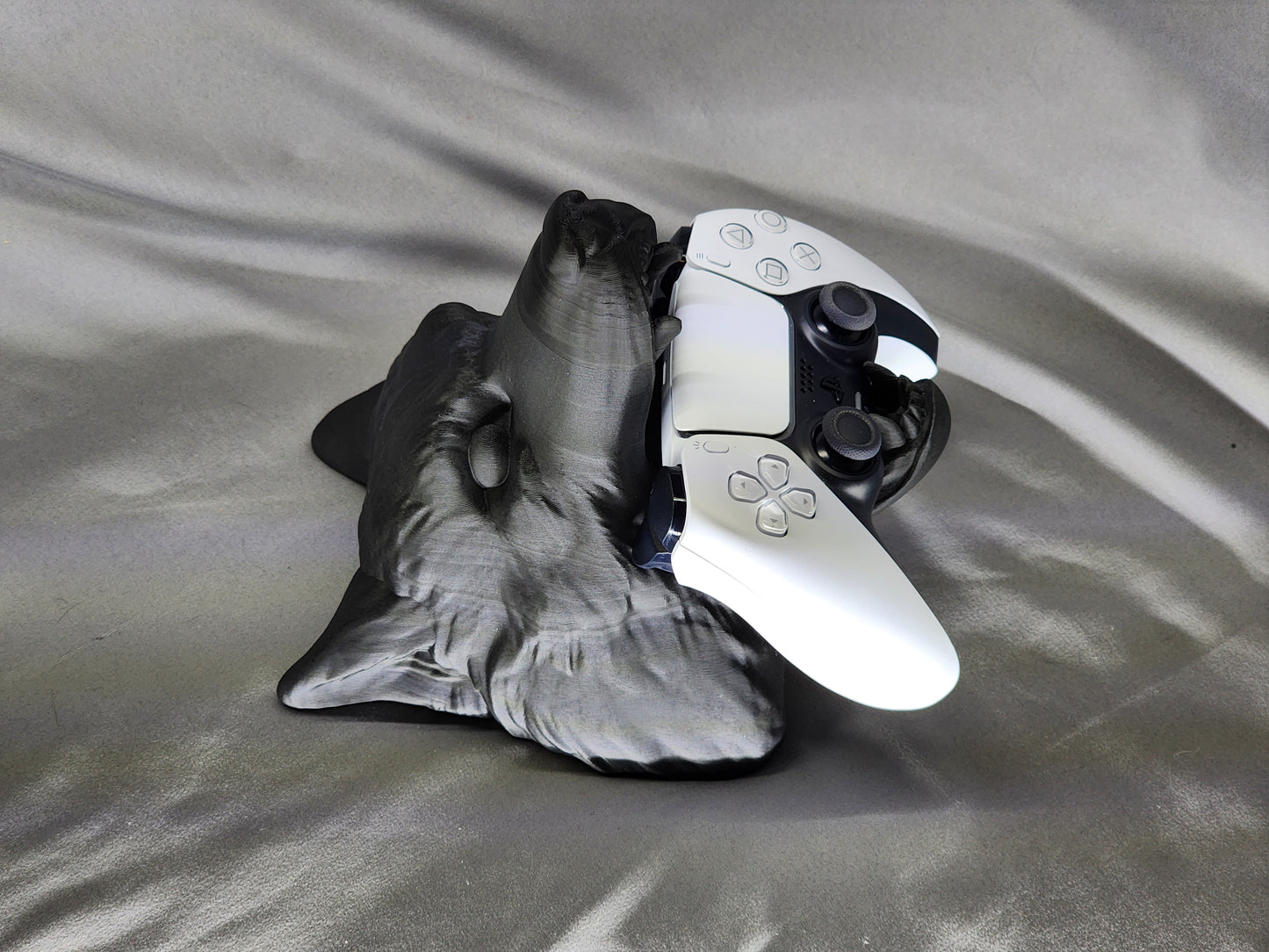Wolf Head Controller Holder decor desktop or wall mounted for your gaming setup