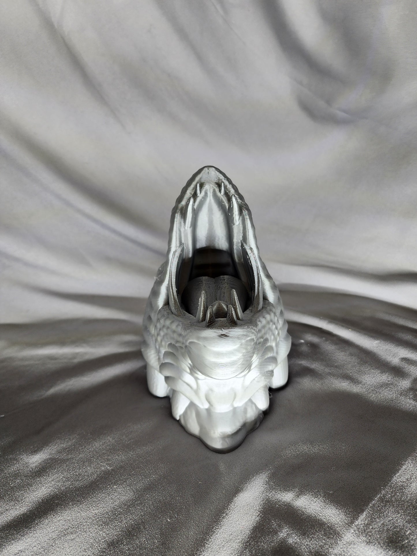 Dragon Head Controller Stand