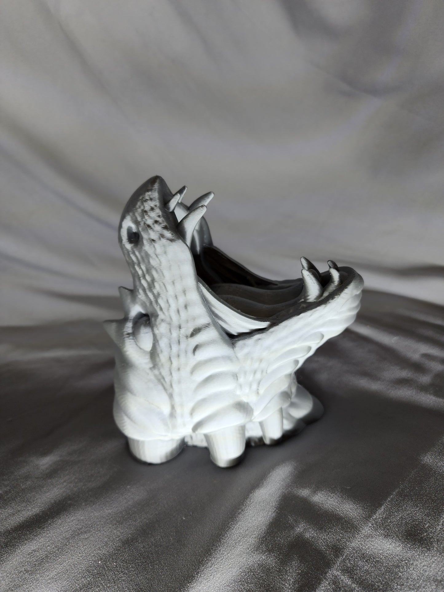 Dragon Head Controller Stand