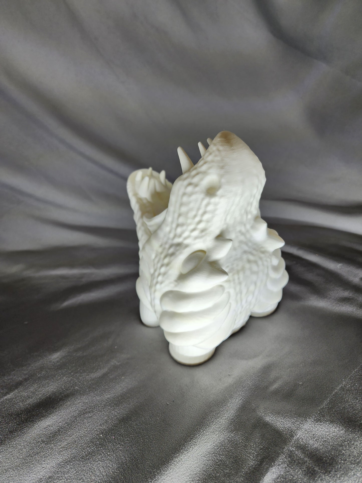 Dragon Head Controller Stand