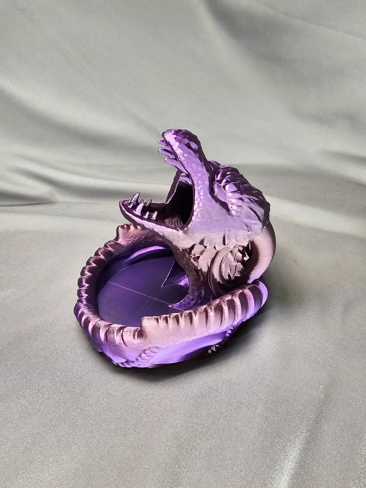 Mini Dragon Head Dice Tower