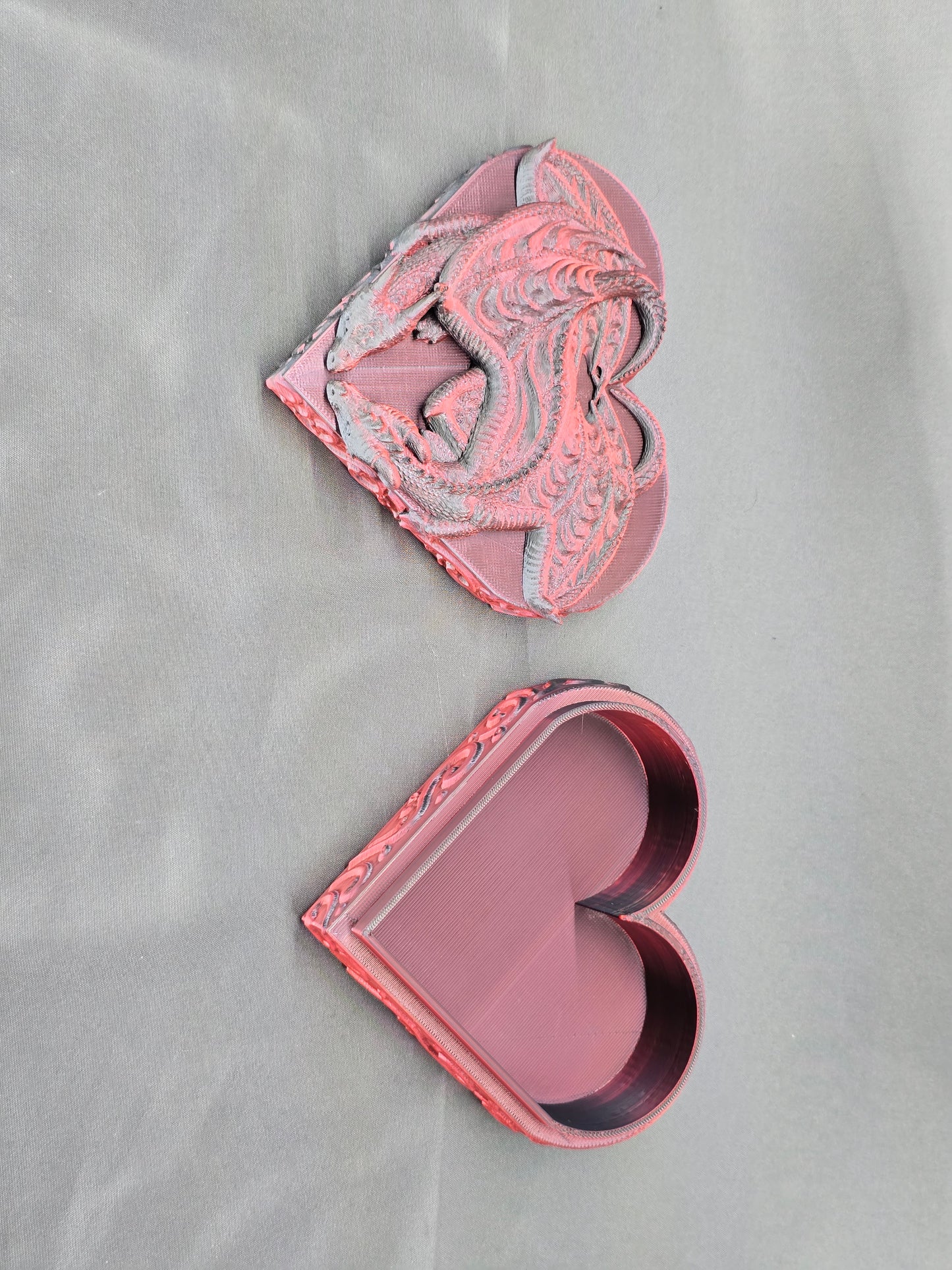 Heart-shaped Dragon box Valentine's edition