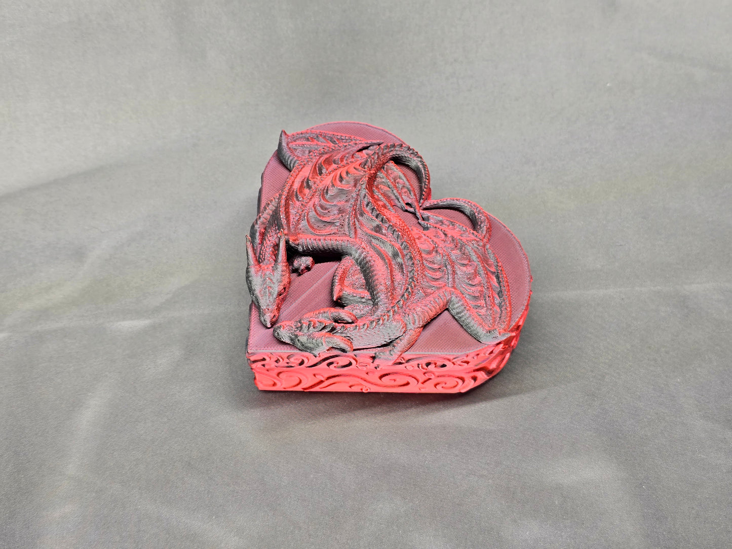 Heart-shaped Dragon box Valentine's edition