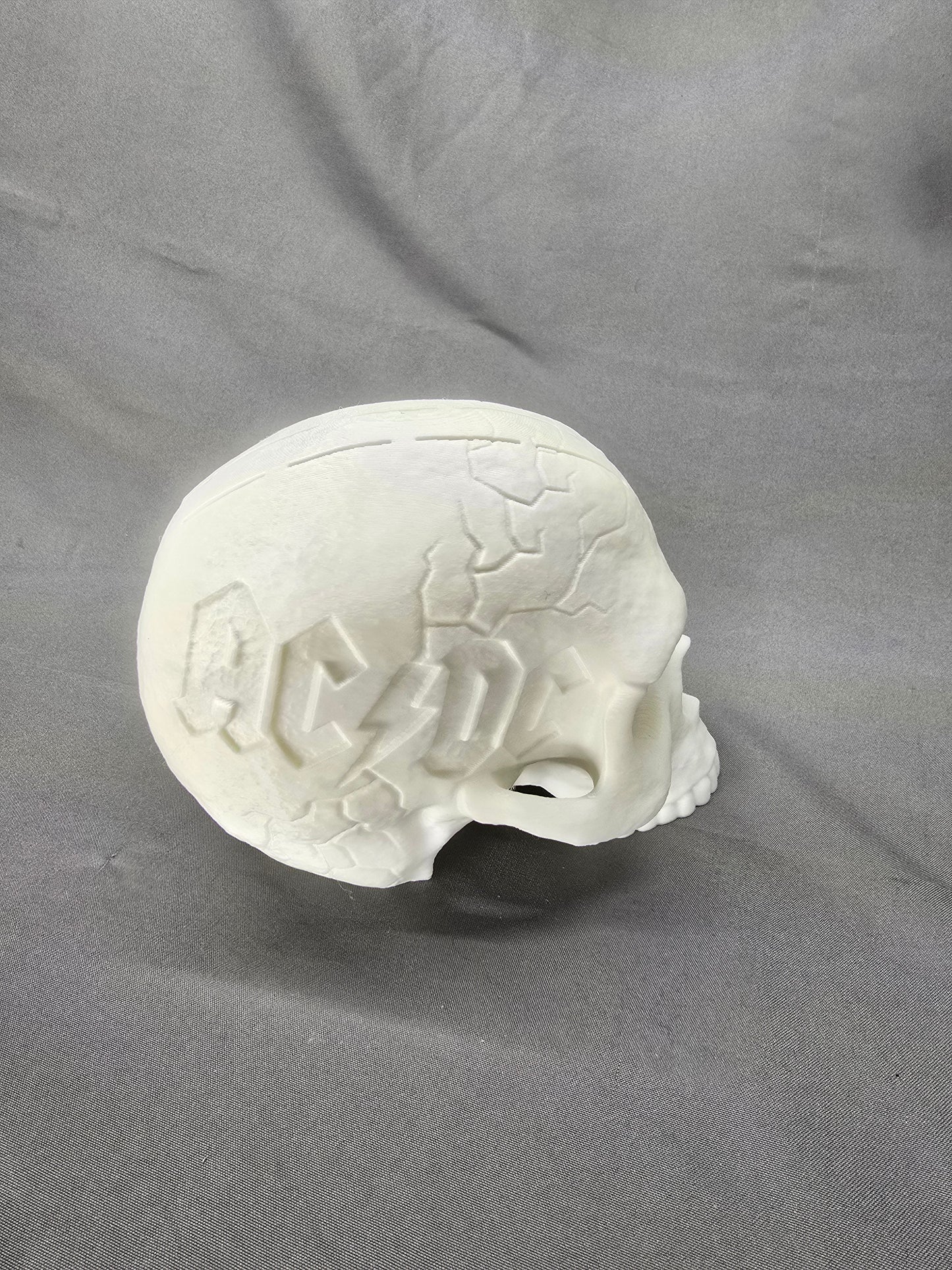 Guitar Pick Mohawk Band Engraved Skull decoration