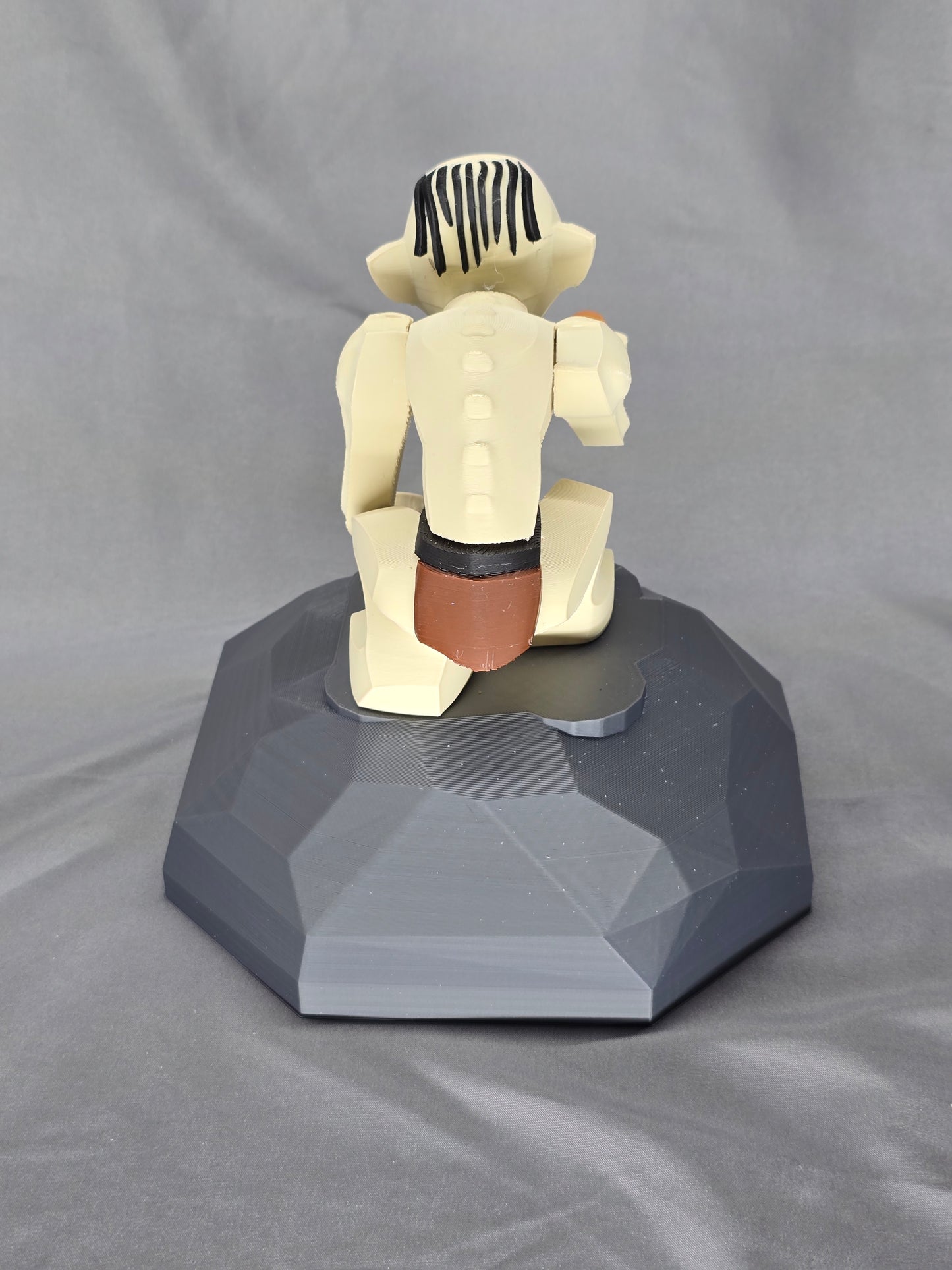 Big Block hobgolum figurine