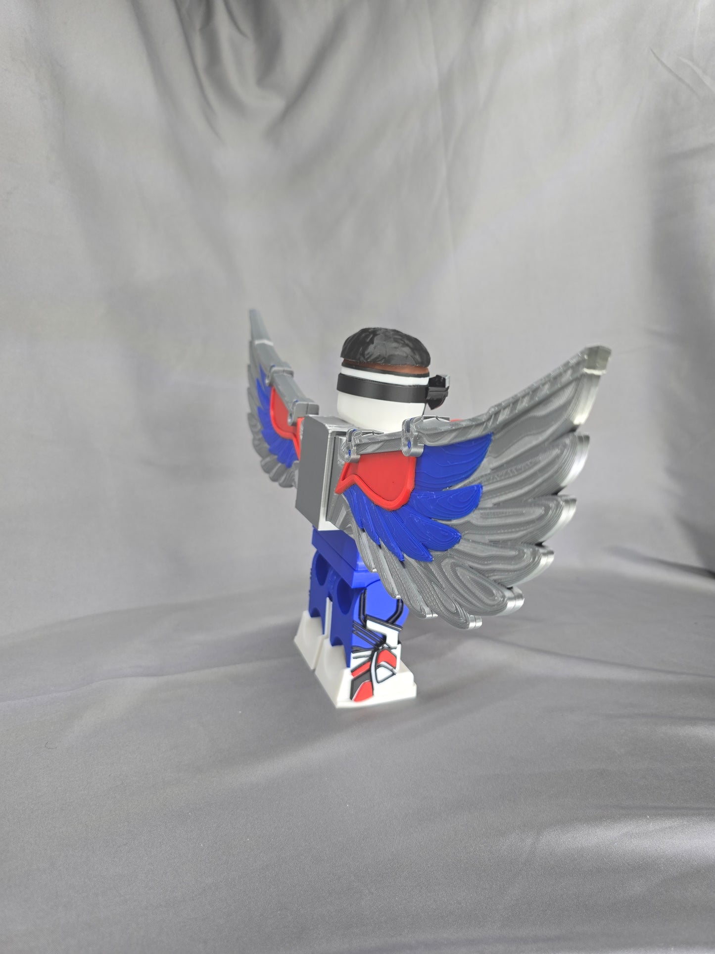 Big Block Winged American Soldier Captain articulating figurine
