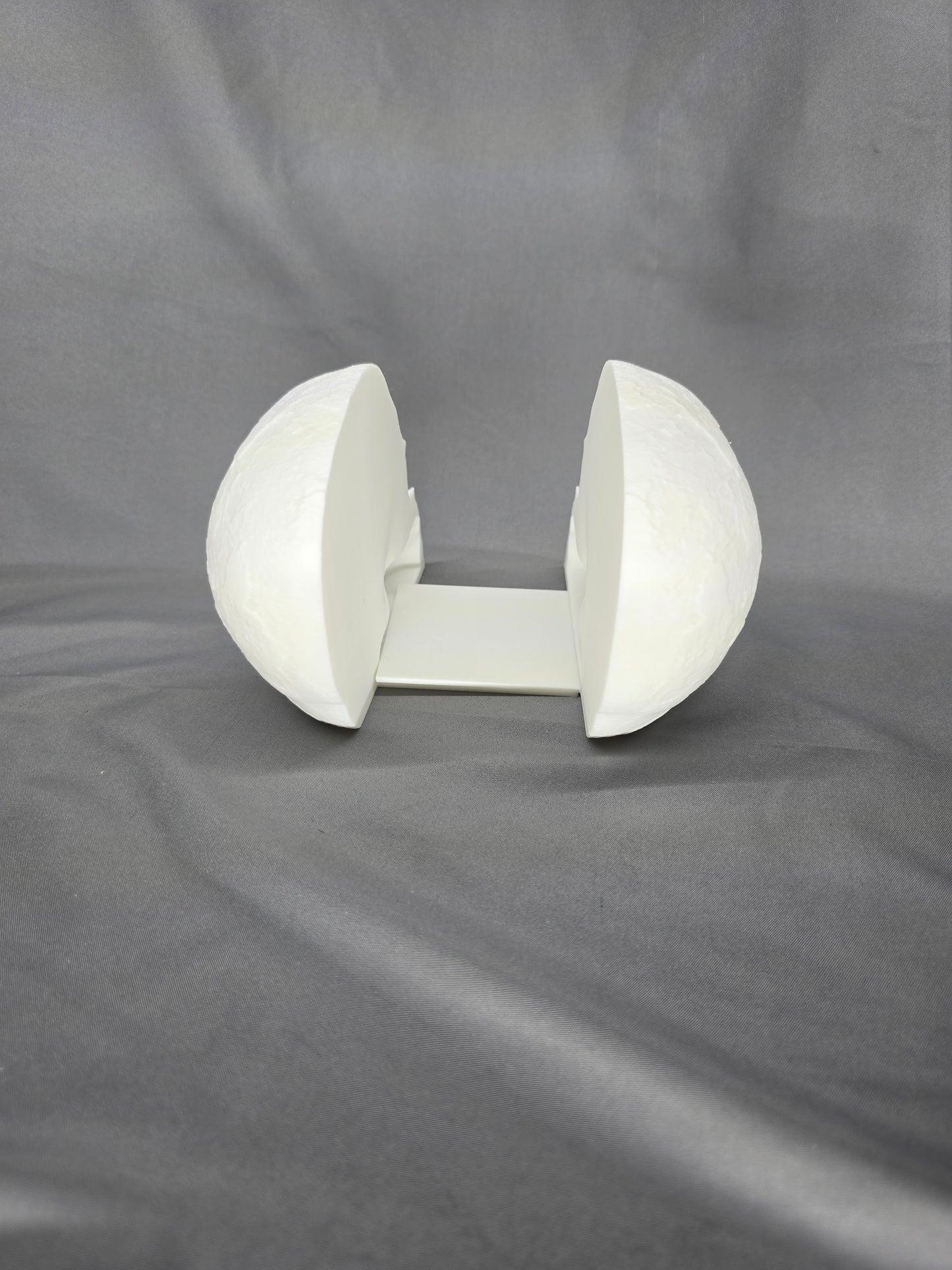 Skull Bookends: Gothic Decor