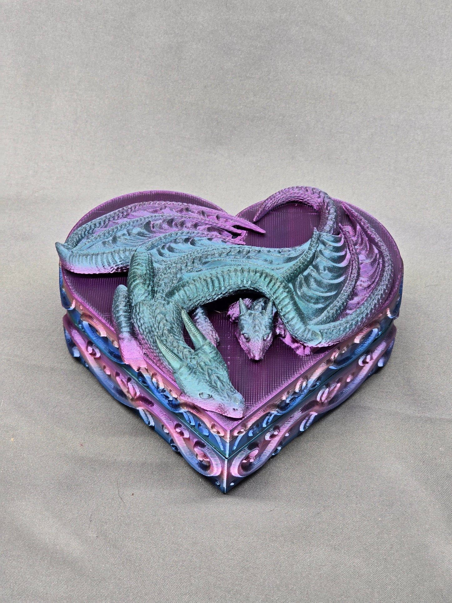 Heart-shaped Dragon box Mother's edition