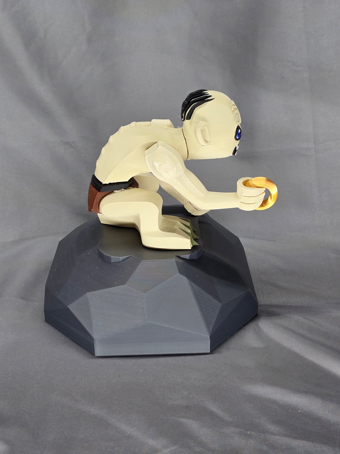 Big Block hobgolum figurine