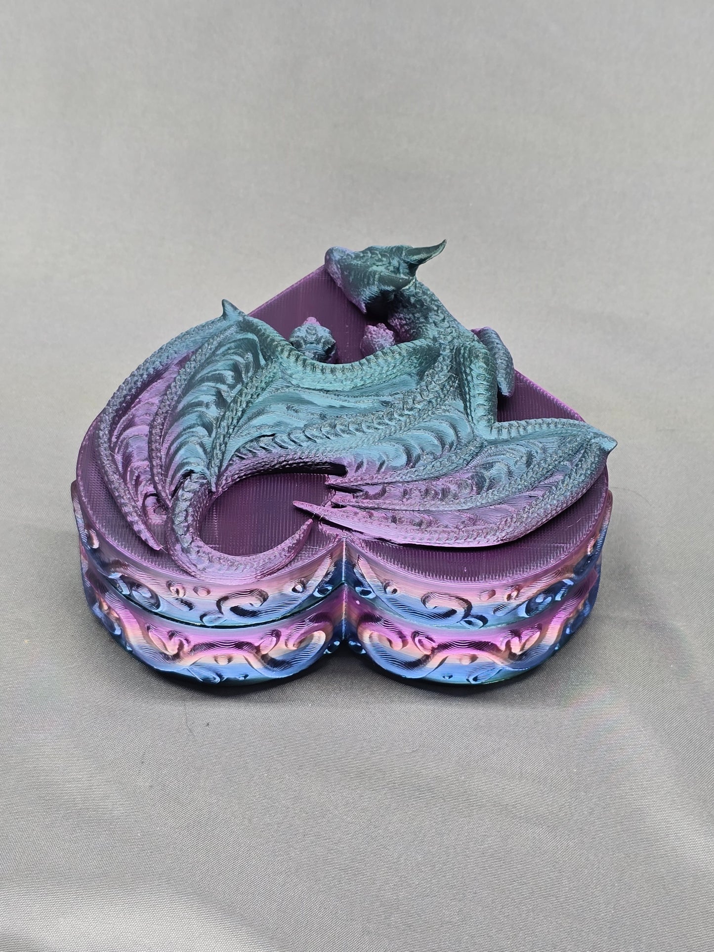Heart-shaped Dragon box Mother's edition