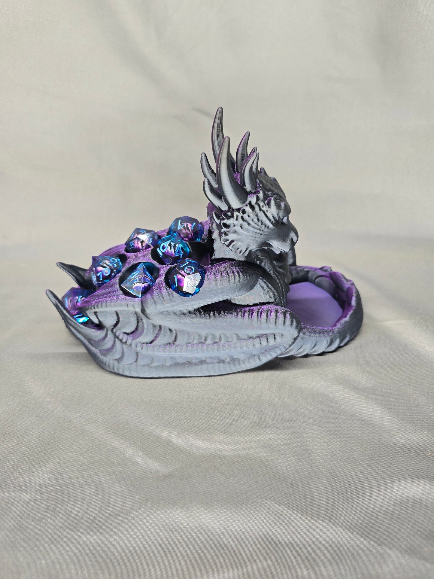 Dragon Dice Tower and Dice Display