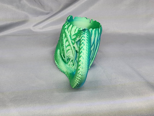 Dragon can holder