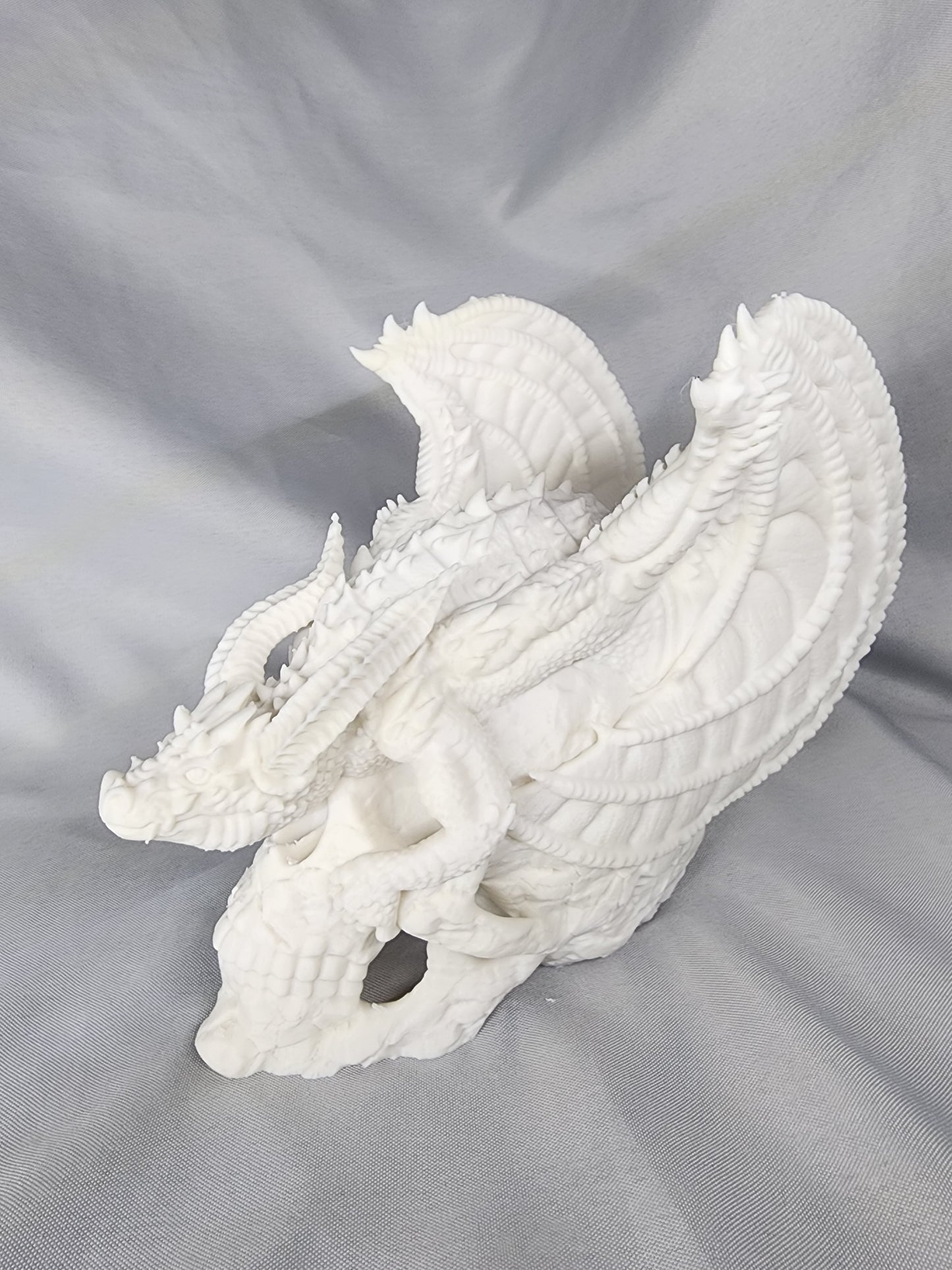 Dragon perched on skull decoration for home or office whether it's Halloween or any other time of year