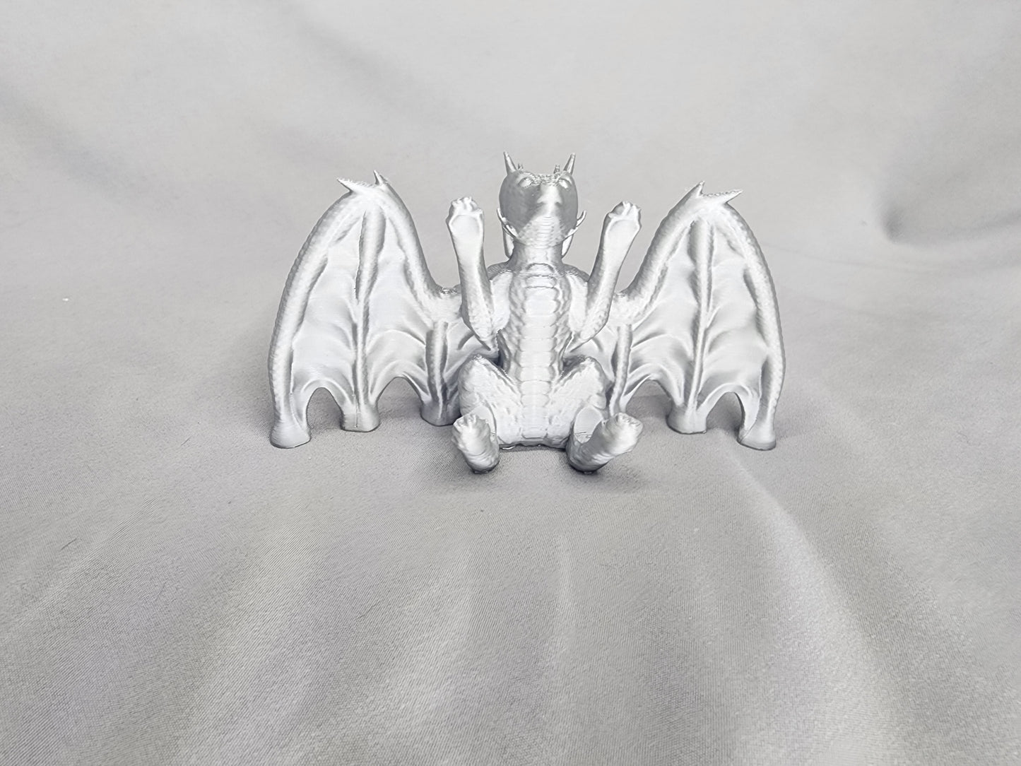 Dragon Phone Holder figurine