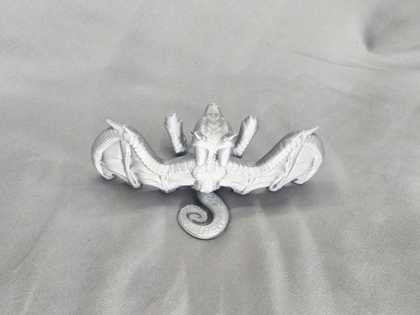 Dragon Phone Holder figurine