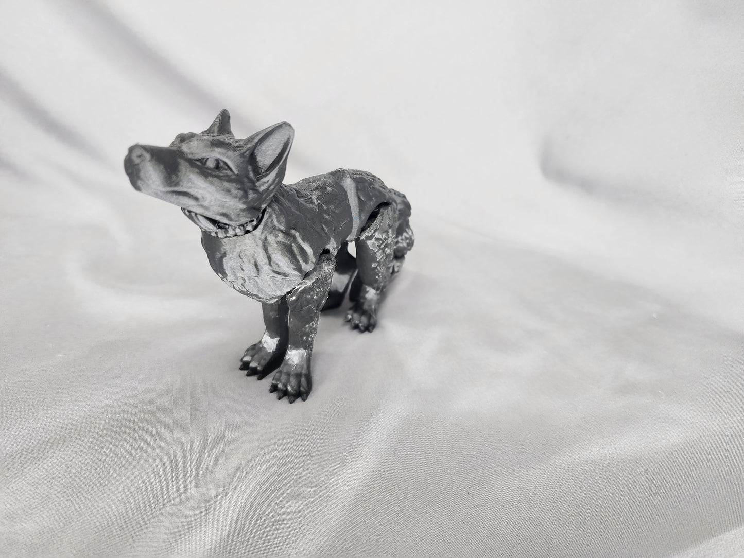 CinderWolf articulating figurine