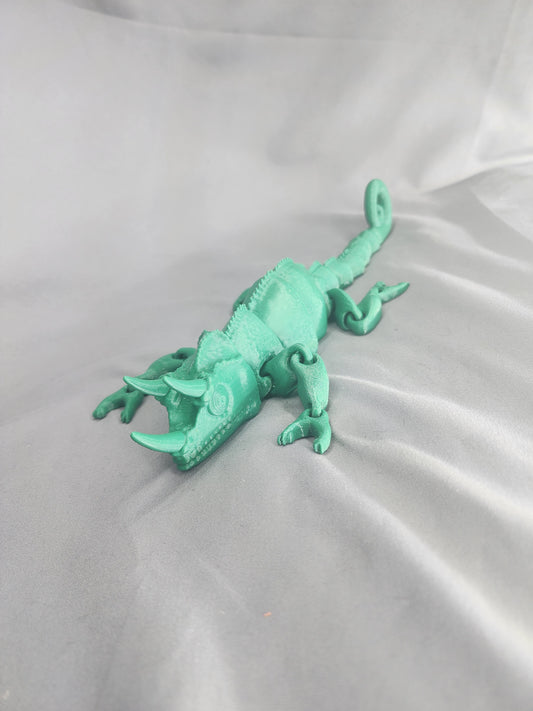 Horned Chameleon articulating figurine
