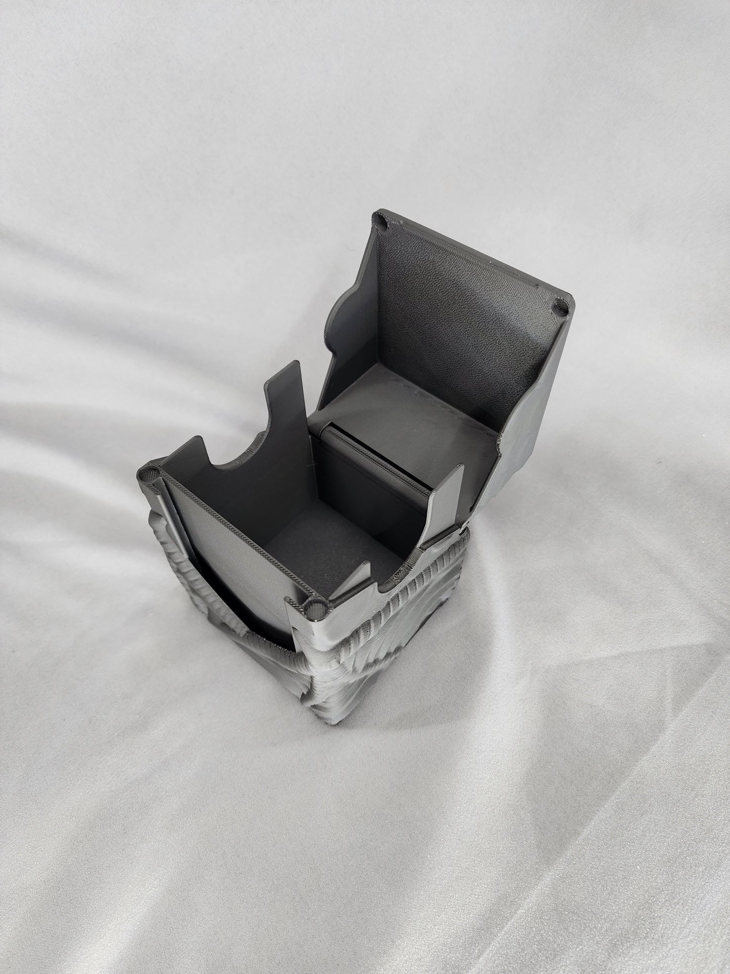 Dragon Card Deck Box with front card insert