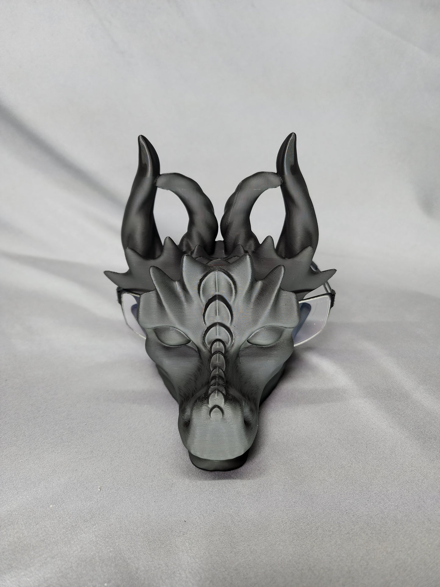 Dragon Eyeglasses / Sunglasses Holder