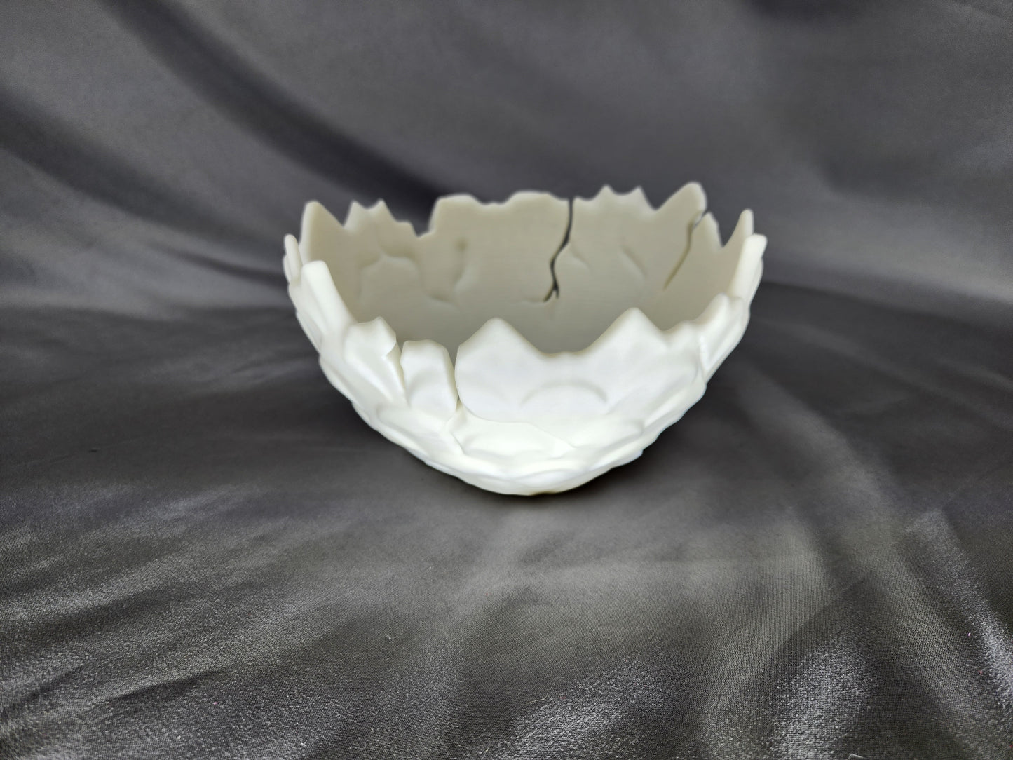 Cracked Dragon Egg Bowl